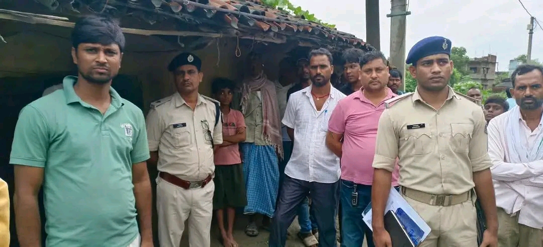 चापाकल में उतरे करंट की चपेट में आने से वृद्ध की मौत